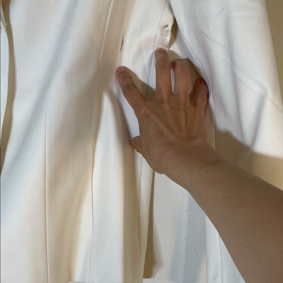 NWOT. Talbots 8 Cream Blazer Structured Professional Jacket. - Picture 5 of 10